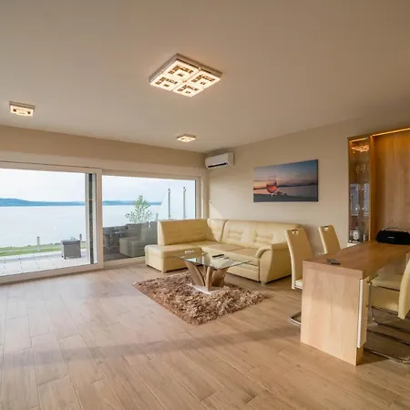 Heaven'S Gate Apartment Balaton Panorama Fonyód